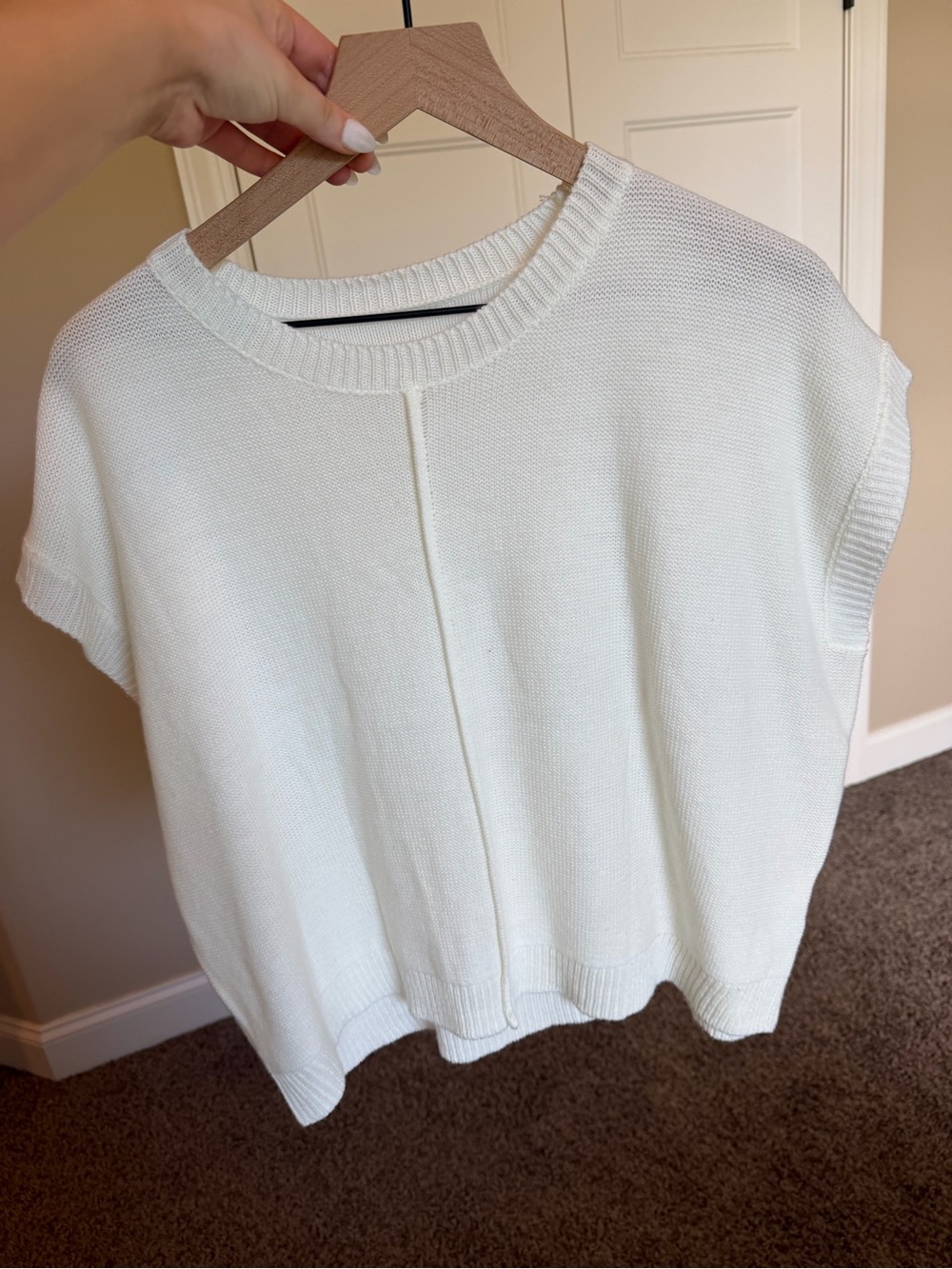 Women's Cream Knit Cap-Sleeve Pullover Sweater